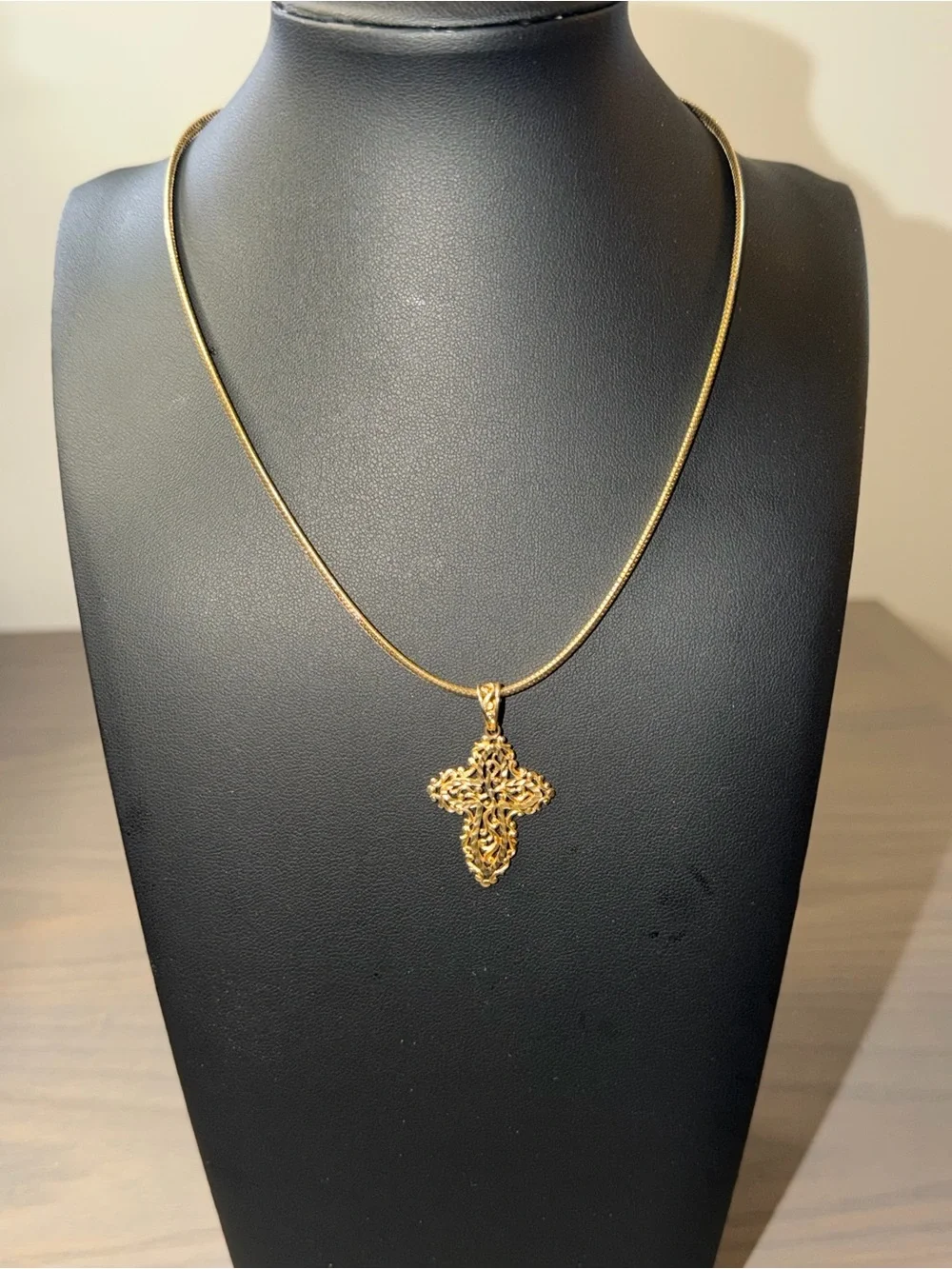 10K Gold Filigree Cross Pendant - chain not included
